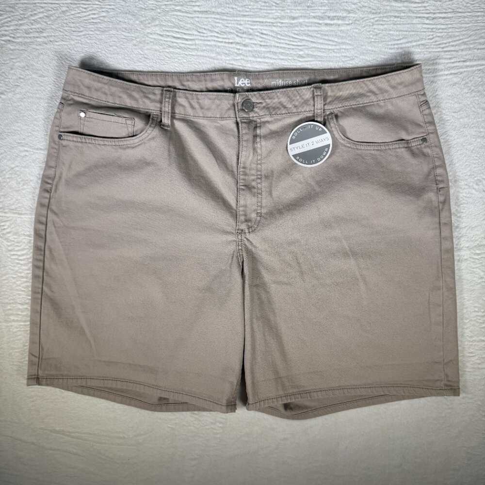 Lee Rider Shorts Womens Size 2OM Plus Tan Mid Rise Very Stretchy Wear 2 Ways NWT